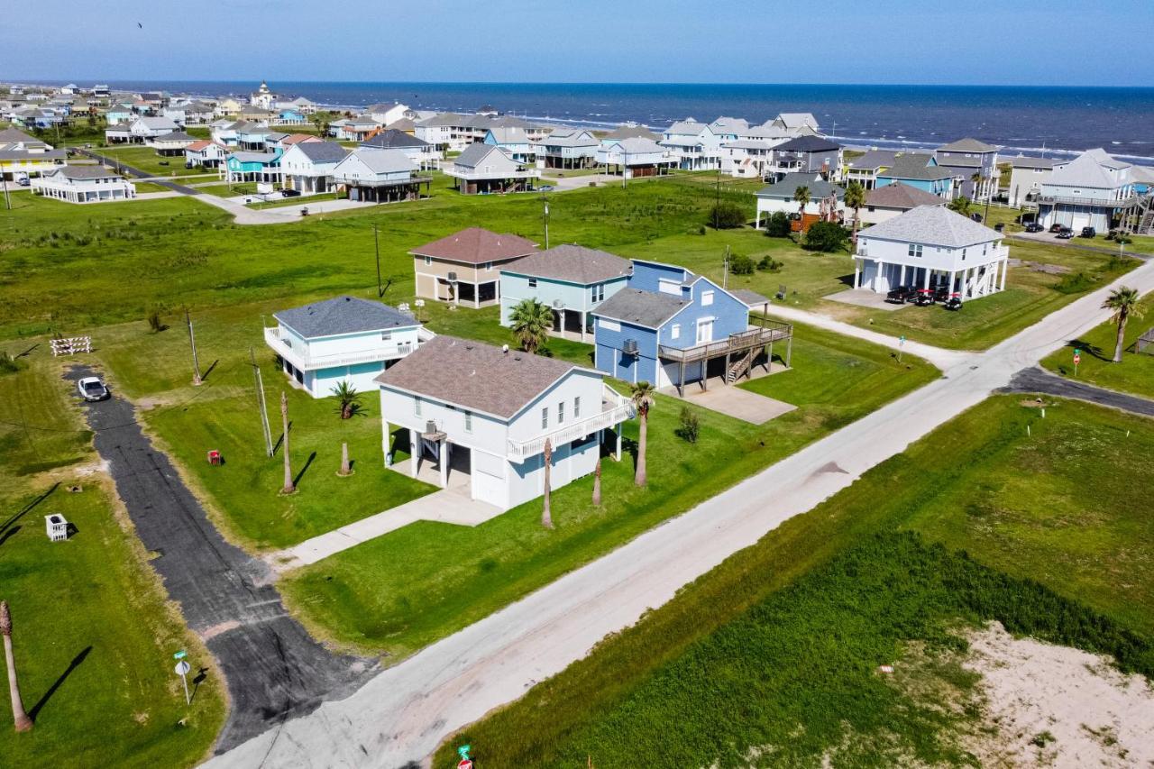 A Family Tradition Bolivar Peninsula Exterior photo